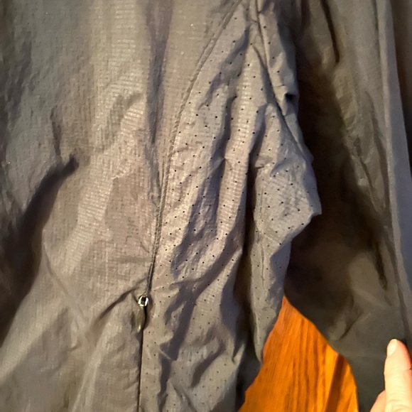 MAGGIE LANE windbreak Ladies Golf jacket - Picture 2 of 6